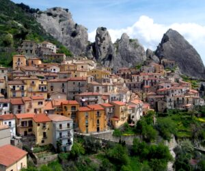 Esplora le Dolomiti Lucane: Castelmezzano e Pietrapertosa