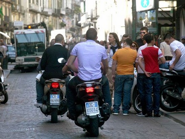 Motorini e scooter a Napoli