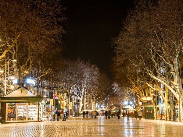 Rambla by night